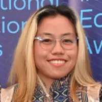 Eva Roche - Profile Photo